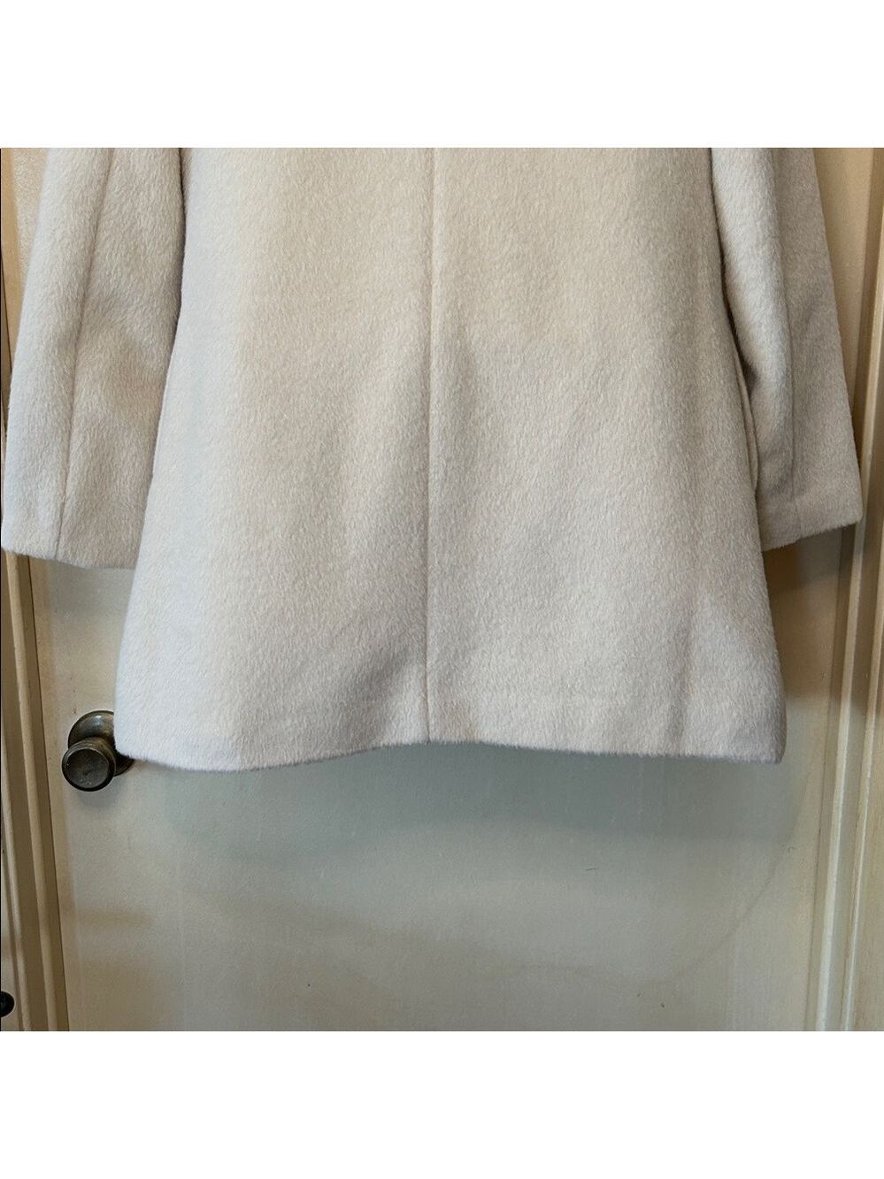 Anthropologie Tulle Faux Mohair Collarless Zip Up Coat, Ivory, size XS - Picture 9 of 12